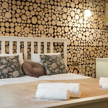 Apartments Sw. Wawrzynca 19 A4You Krakow Bagian luar foto