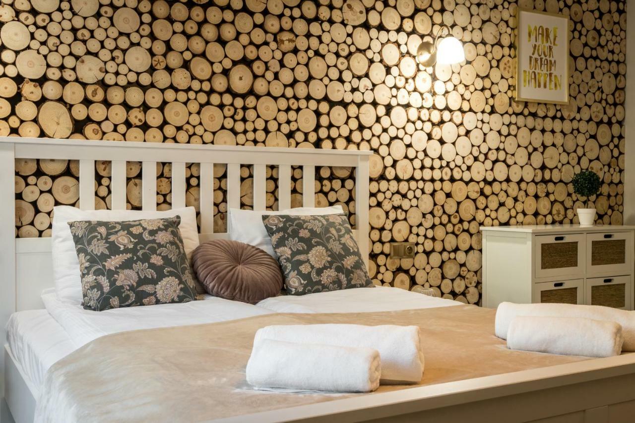 Apartments Sw. Wawrzynca 19 A4You Krakow Bagian luar foto
