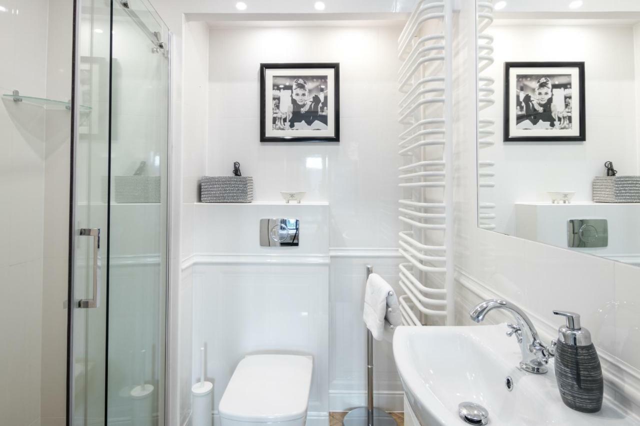 Apartments Sw. Wawrzynca 19 A4You Krakow Bagian luar foto
