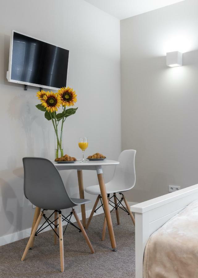 Apartments Sw. Wawrzynca 19 A4You Krakow Bagian luar foto